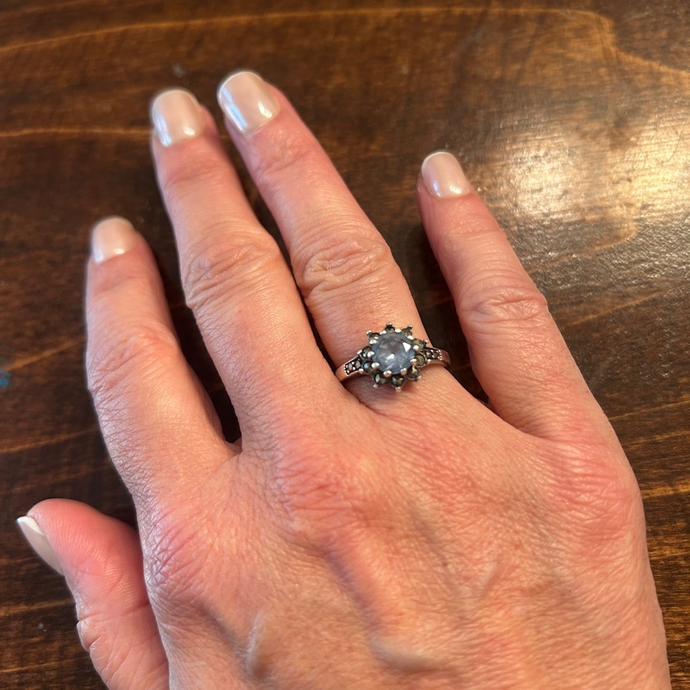 Sterling Silver Blue Stone Halo Ring Size 9